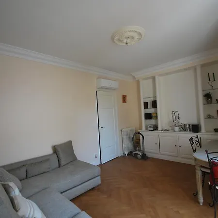 Apartamento 2 Chambres Boulevard Alexandre Iii